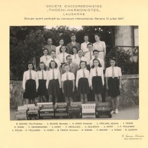 Thöni und sein Orchester Société d'accordéonistes - Thoeni-Harmonistes Lausanne am concours intercantonal in Renens am 13. Juli 1947